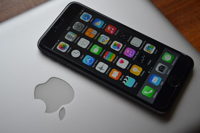 iphone a jablko